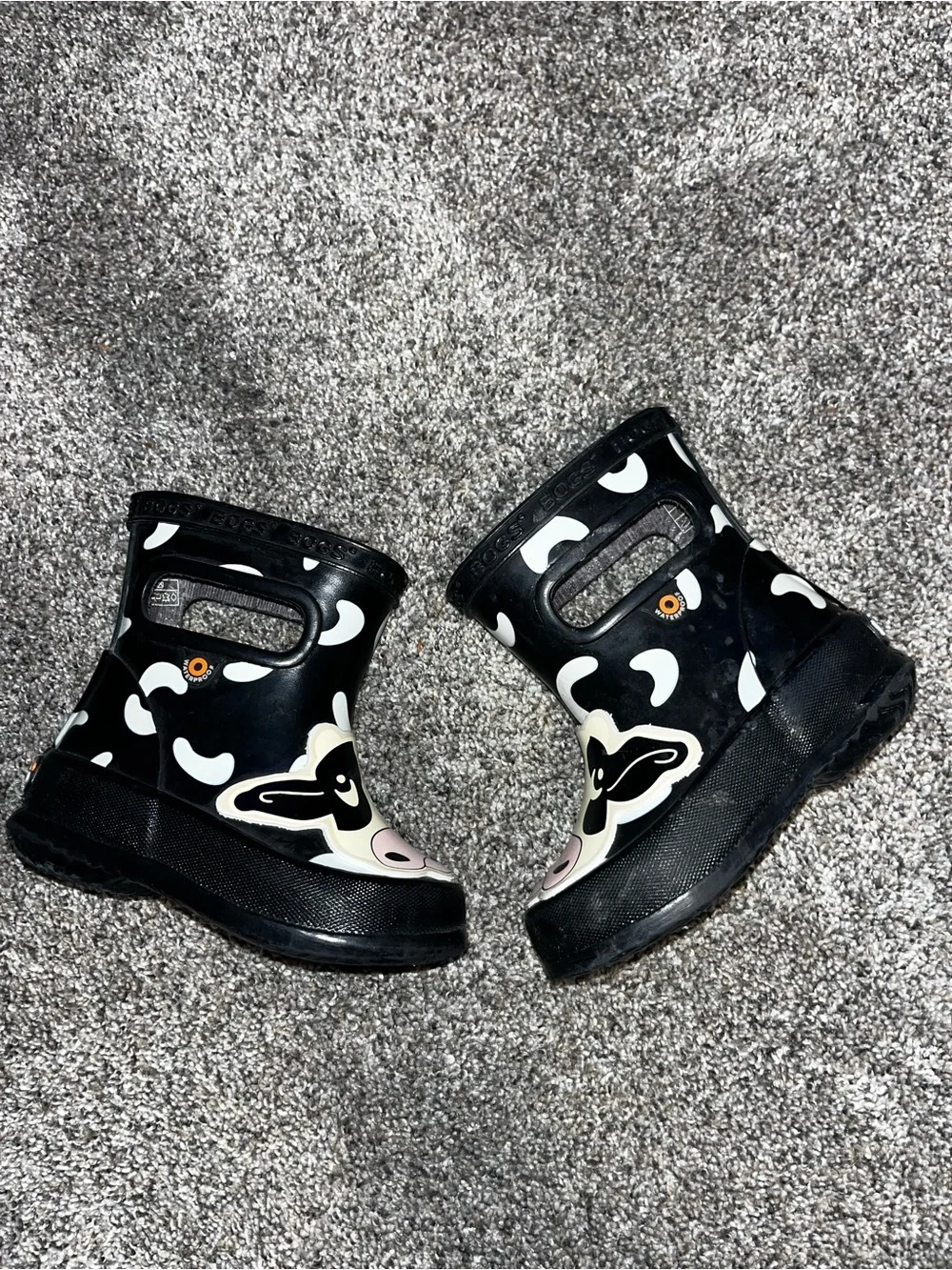 Bogs cow rain boots 4c